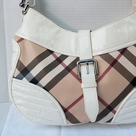 Burberry  Phoebe white /Beige Nova Check PVC and quited Patent Leather Hobo bag - Picture 8 of 16